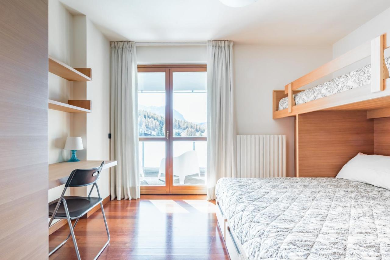 Apartamento Terrazza Su Sestriere Lux Exterior foto