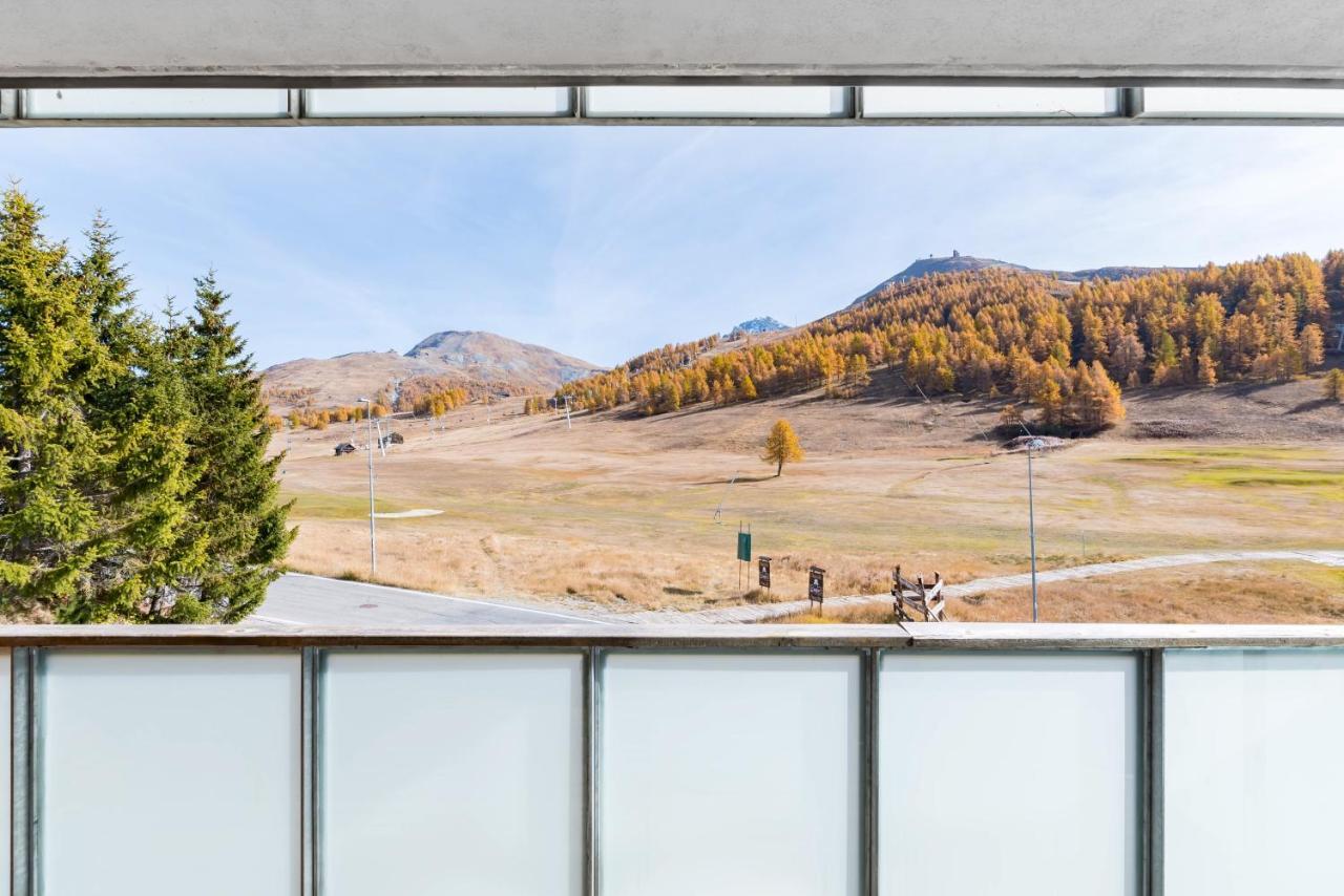 Apartamento Terrazza Su Sestriere Lux Exterior foto