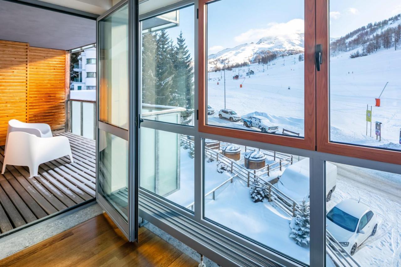 Apartamento Terrazza Su Sestriere Lux Exterior foto
